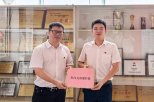 走访慰问传党情，组织关怀聚人心